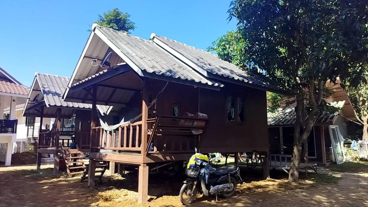 Family Hut Pai Hotel Luaran gambar