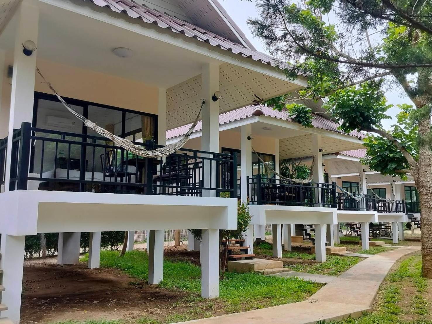 Family Hut Pai Hotel Luaran gambar
