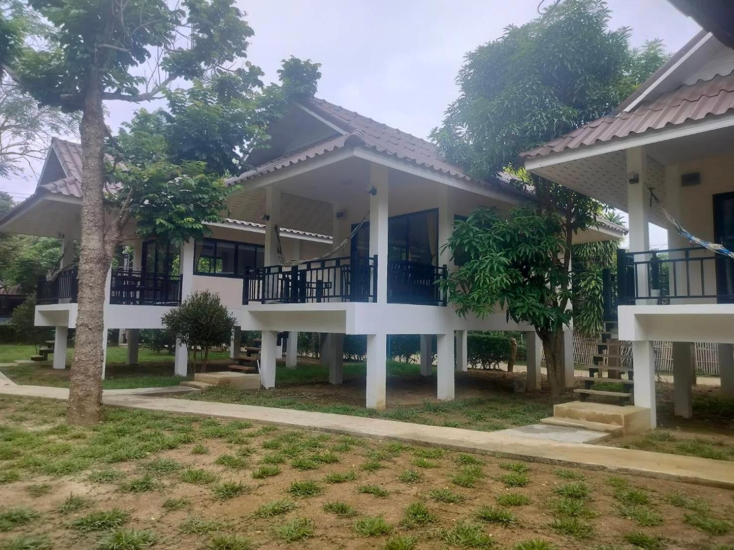 Family Hut Pai Hotel Luaran gambar