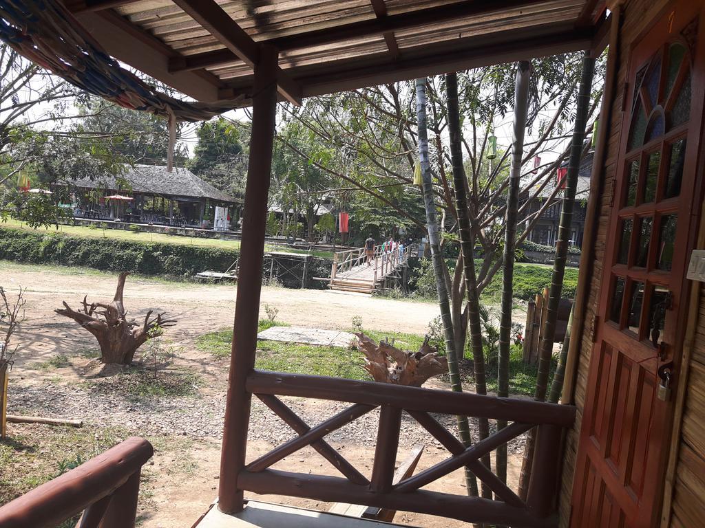 Family Hut Pai Hotel Luaran gambar