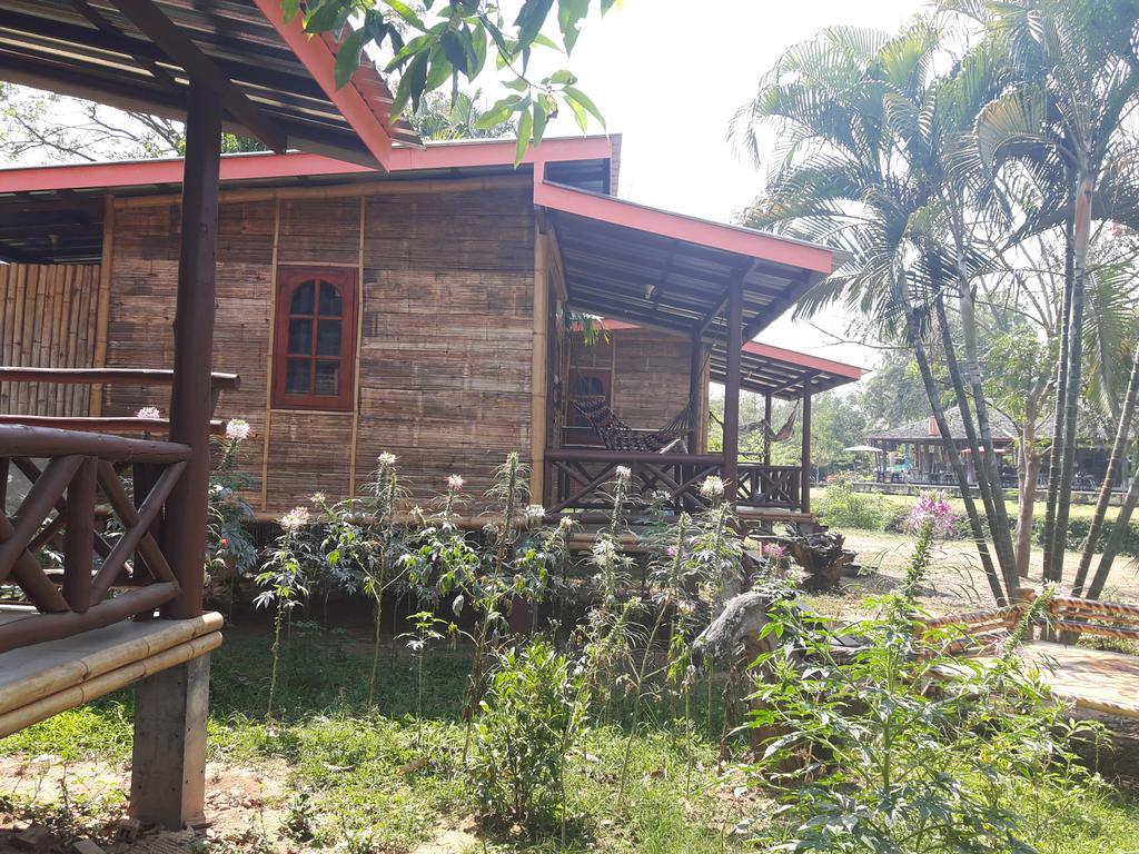 Family Hut Pai Hotel Luaran gambar