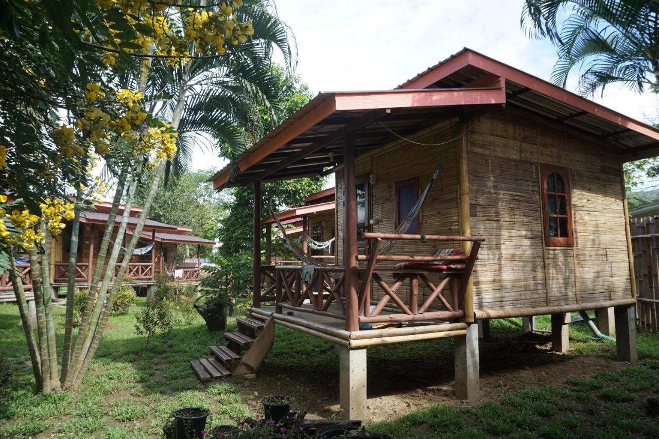 Family Hut Pai Hotel Luaran gambar