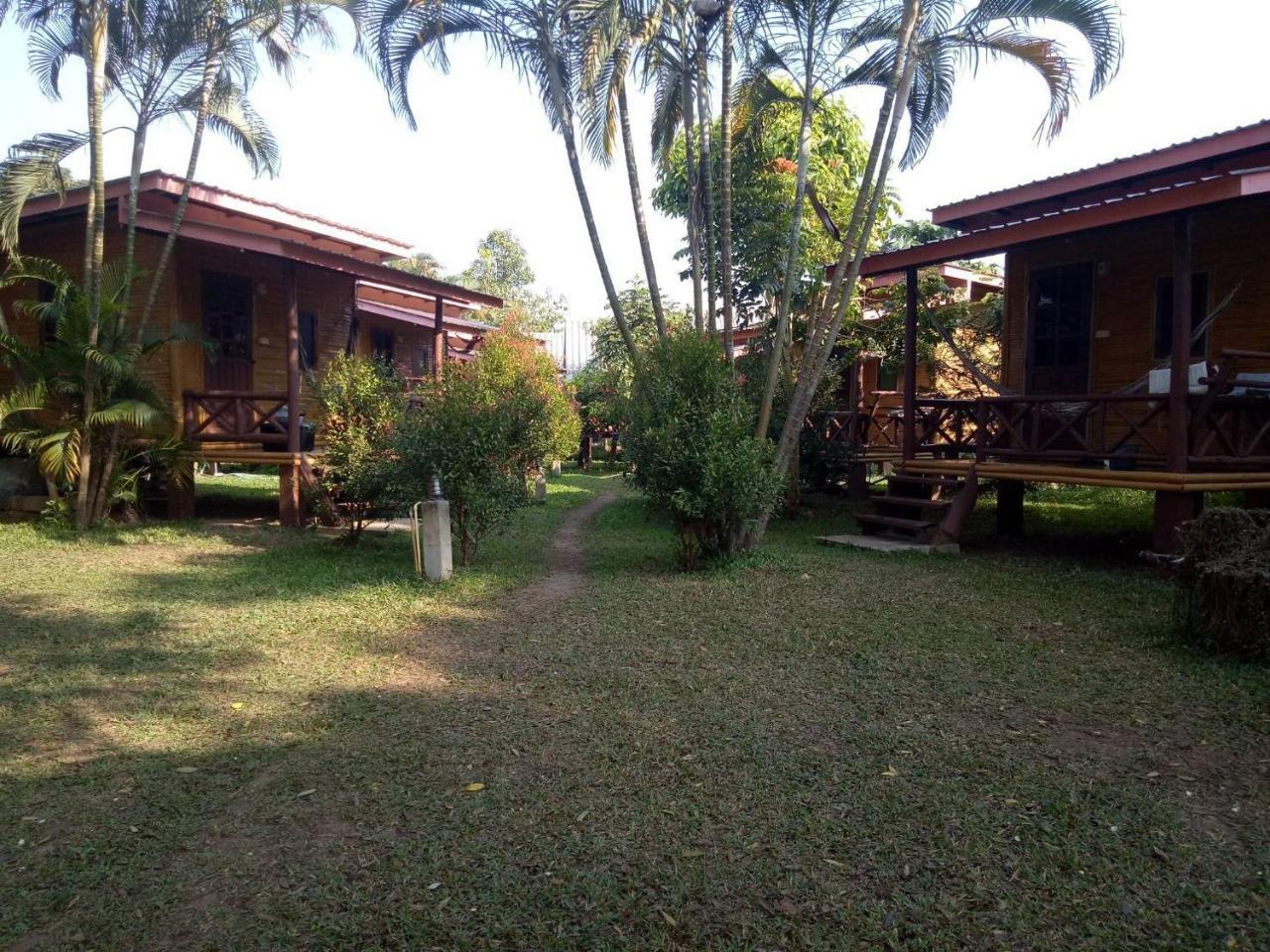 Family Hut Pai Hotel Luaran gambar