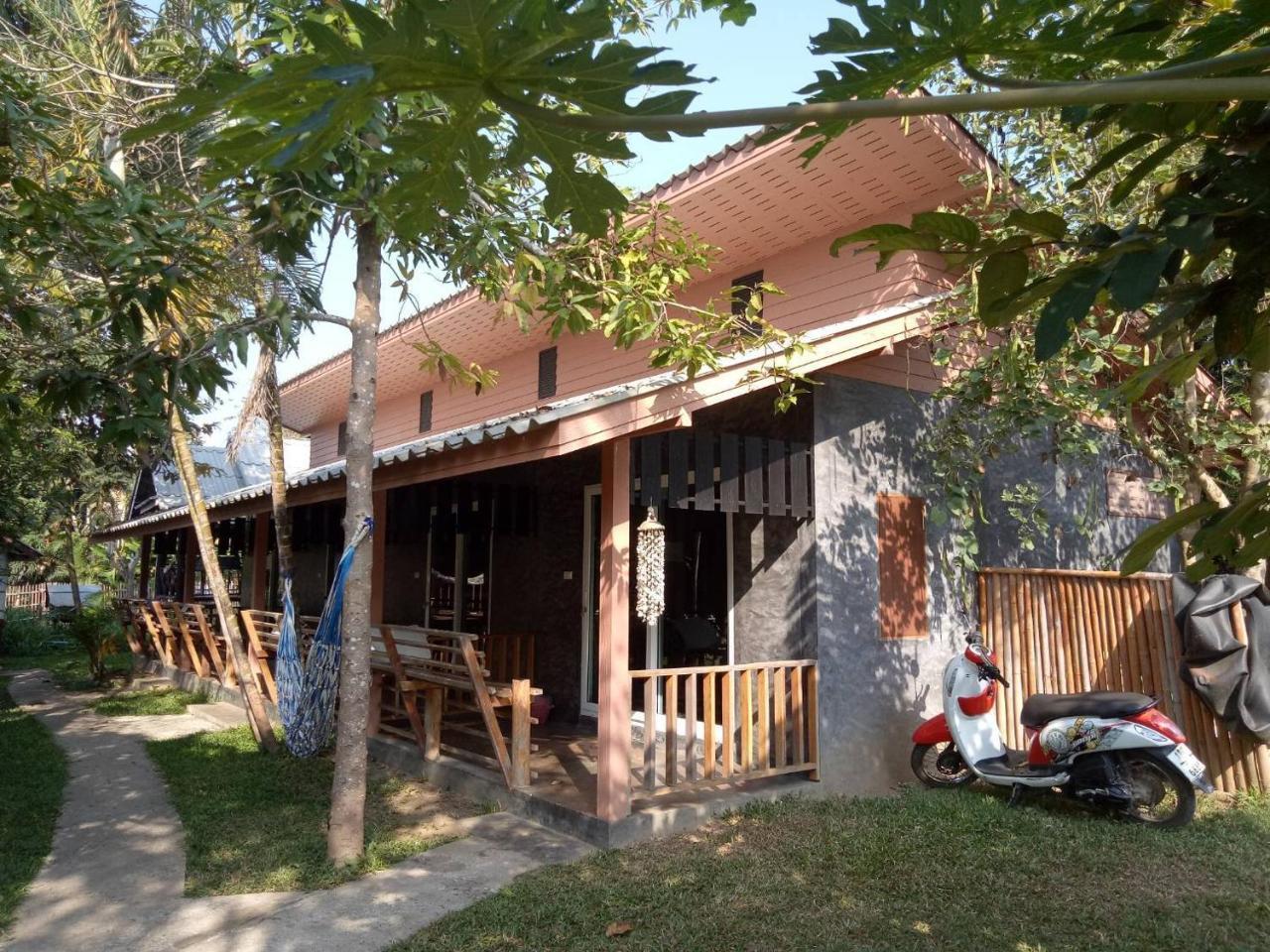 Family Hut Pai Hotel Luaran gambar